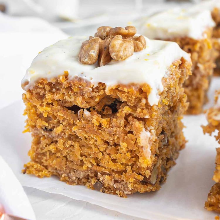 Carrot Cake (reduced sugar)